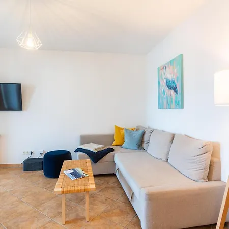 Einladende Mit Badewanne, Balkon, Boxspringbett *